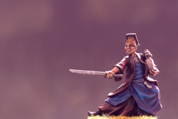figurine initiate with katana ronin