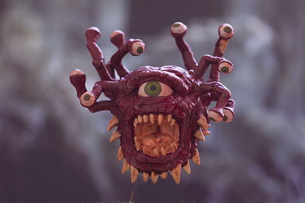 figurine beholder